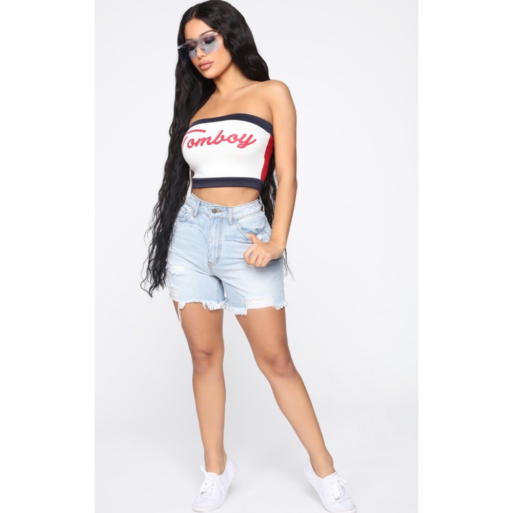Fashion nova crop top